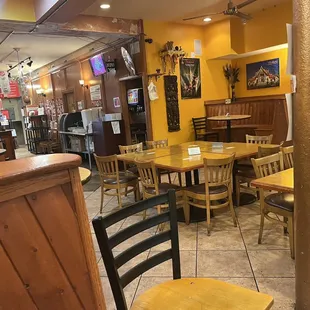 SO many signs in this place! The decor and signs with instructions was absolutely chaotic!!