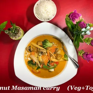 Rich, flavourful, and mildly or spicy Coconut #Thai curry. Order Delivery - www.chaangthai.com