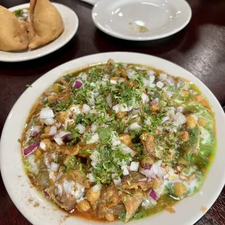 Samosa Chaat