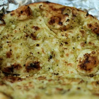 Garlic Pesto Naan