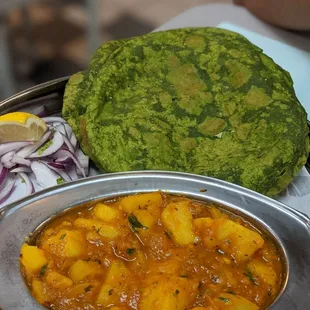 Spinach Puri-Aloo