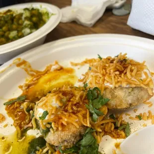 Dahi Bateta Sev Poori