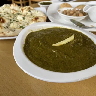 Saag Aloo Curry