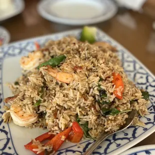 Spicy basil fried rice
