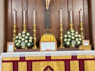 Servants Of The Holy Family