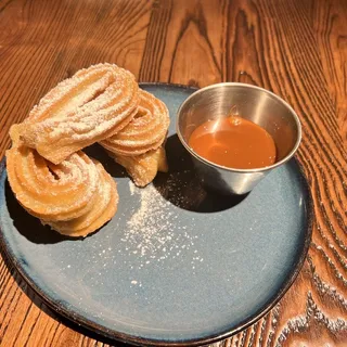 Churros con Dulce de Leche