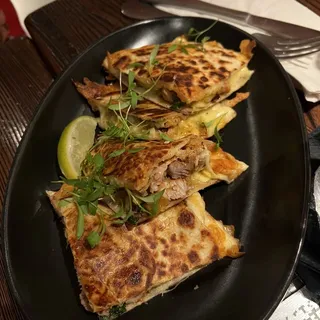 Quesadilla Al Pastor