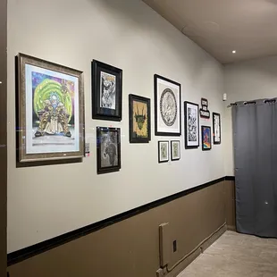 Cool Thor art exhibit in the front window!