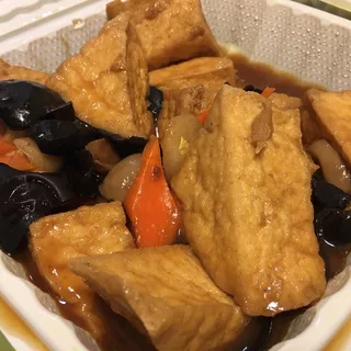 Braised Tofu with Vegetable