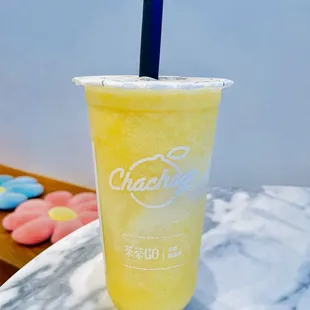 M1 Golden Mango Pomelo Smoothie delicious and generous in size.
