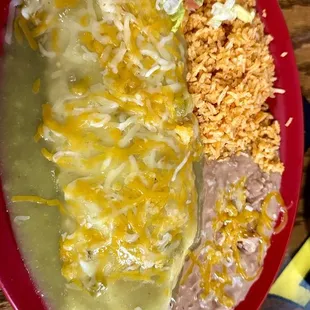 Chile con Carne Burrito Plate