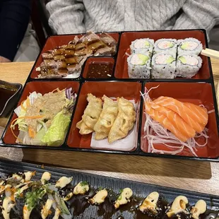 Teriyaki Beef Deluxe Dinner and Spider Roll