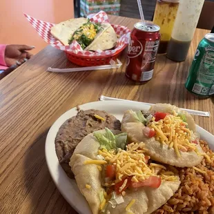 Puffy taco plate &amp; pastor taco