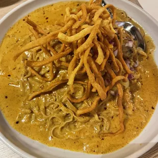 Khoa Soi Curry