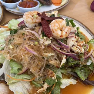 23. Yum Woonsen Salad