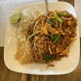 Chicken Pad Thai