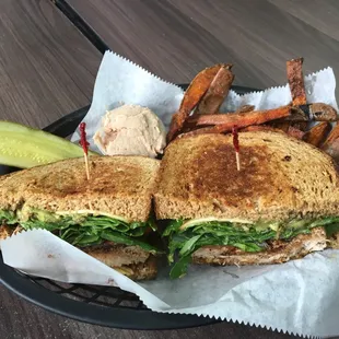 Grilled Maguro Sandwich
