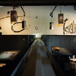 sushi and sashimi, interior