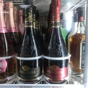 STELLA ROSA