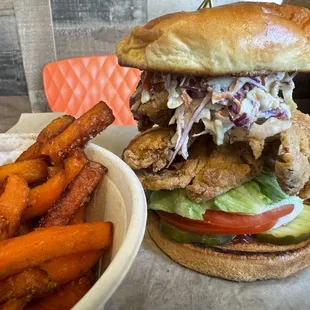 Bloomin Oyster BBQ Burger