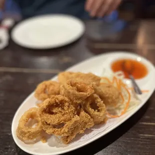 Pla Muek Tod (Fried Calamari)