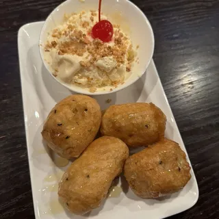 Fried Banana with Honey and Crushed Peanuts