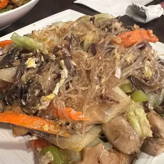 Pad Woon Sen (Glass Noodles)