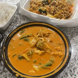 Red Curry w/ Chicken