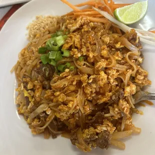 Beef Pad Thai extra egg x3