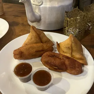 2 Piece Veg Cutlets