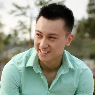 Darren F.