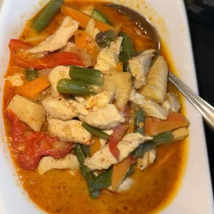 Red curry with chicken