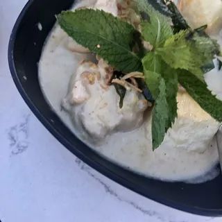 Aceh Chicken Gulai Kurma