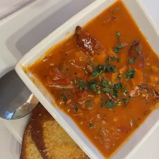 Tomato &amp; bacon soup