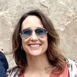 Peggy R.