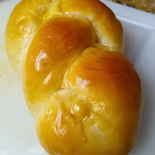 Challah twist AKA mini challah (Good for making sandwiches)