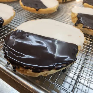 Black and White Cookie