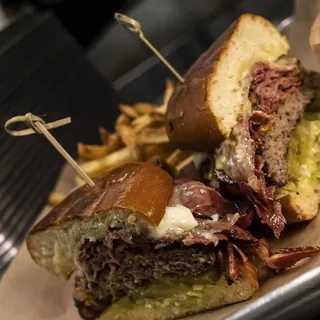 Pastrami Burger