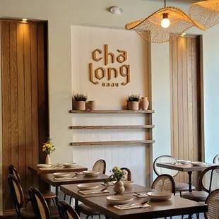 Cha long beautiful dinning area.