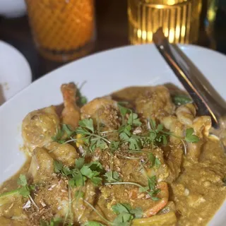 Goong Karee (Contain dairy)