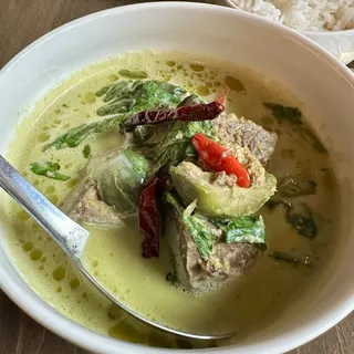 Green Curry Brisket (GF)