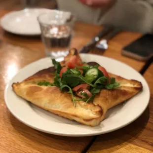 Penovani Khachapuri
