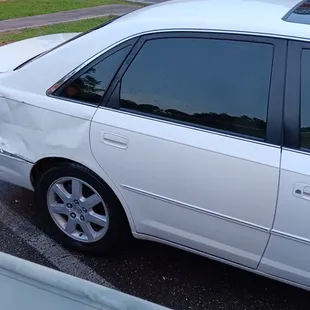 2001 Toyota Avalon XLS quarter panel My name is Mrs.Carolyn  504-214-9295