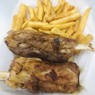 Pork shank and fries