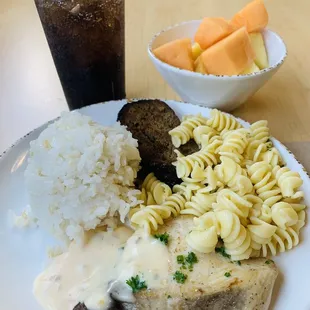 Cod, meatloaf and fruits