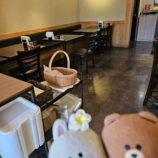Dining area... cozy