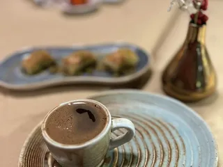 A La Turka