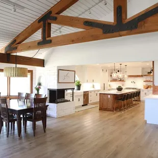 Dining &amp; Kitchen