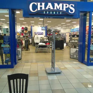 Champ Sports - Outside view