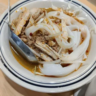 Lue's Noodle Soup